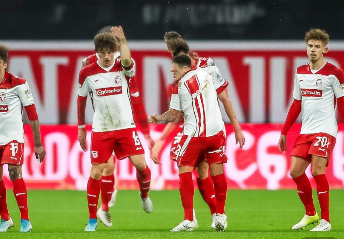 德甲前瞻：莱比锡红牛状态低迷客战魔鬼主场，门兴格拉德巴赫坐镇普鲁士公园球场迎欧冠受挫对手